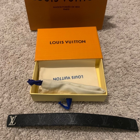 Louis Vuitton Black Bracelet - Picture 3 of 3